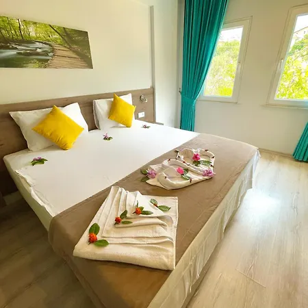 Guenes Boutique - Oludeniz