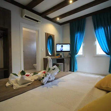 Guenes Boutique - Oludeniz