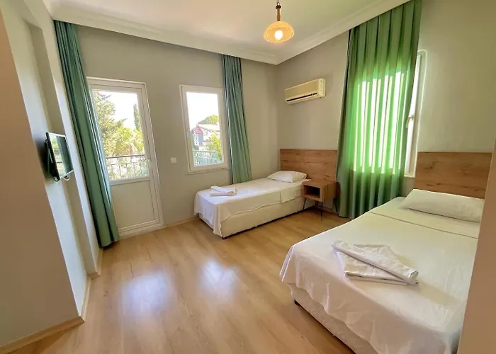 Guenes Boutique - 3*