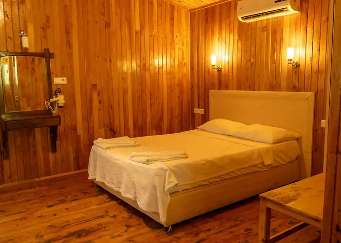 Hotel Guenes Boutique - 3*